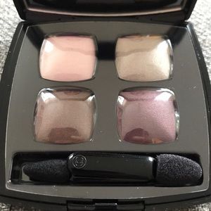 Chanel women’s eyeshadow